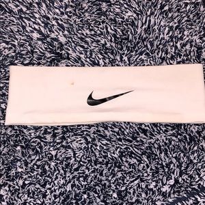 White Nike Headband